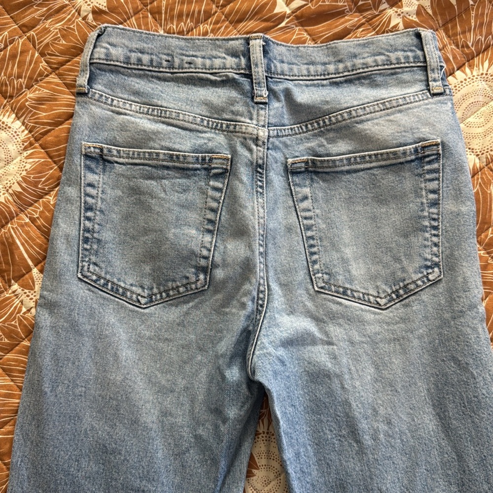 Gap Jeans - Picture 3 of 3